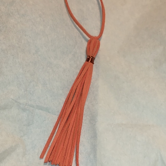 Coral colored faux leather tassel - Picture 1 of 5